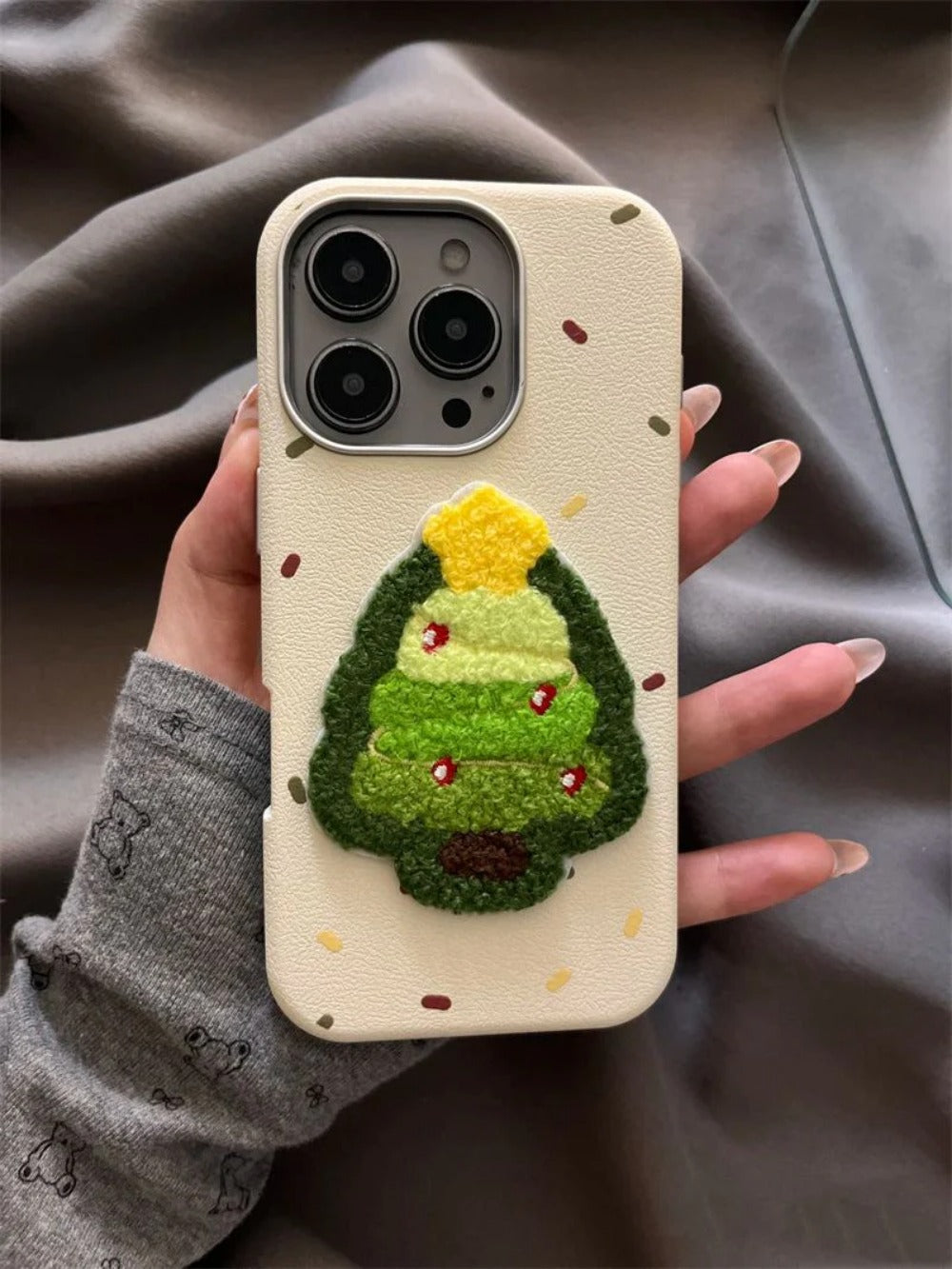 Embroidered Christmas tree stand Case For iPhone